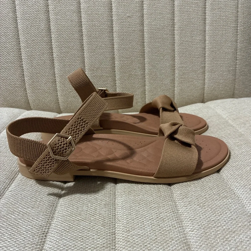 VIVAIA Arch Pro AdaptAll Sandals (Paloma) - Picture 4 of 9